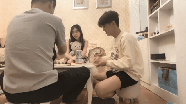 Nhậu đêm cùng người yêu bạn thân - iditeytn.sbs