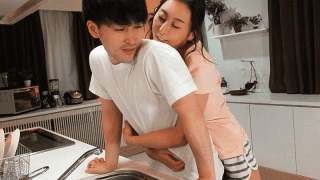 IPX-493_Cạn tinh trùng với cô sếp dâm đãng của tôi