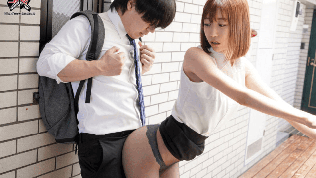 DASS-055_Cặp mông hư đốn của em hàng xóm xinh đẹp - iditeytn.sbs