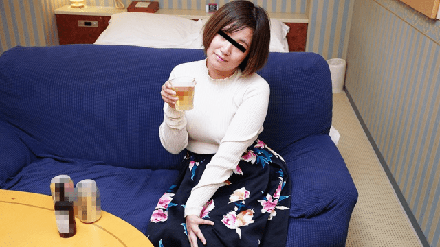 052824_100-Xịt tinh trùng vào bím em gái mong manh - iditeytn.sbs