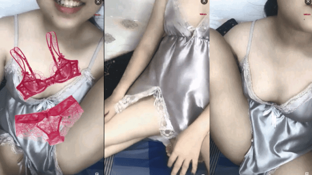 Em bé ngây thơ livestream show hàng Phần 4 - iditeytn.sbs